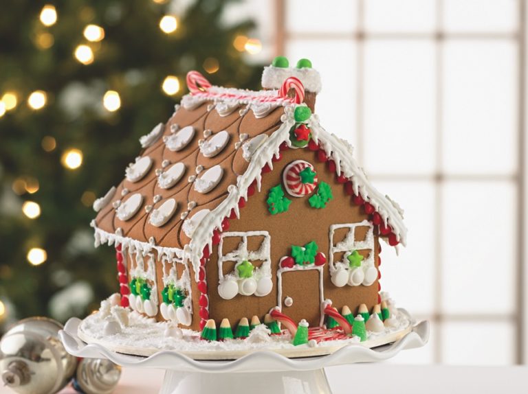 small classic gingerbread house. 