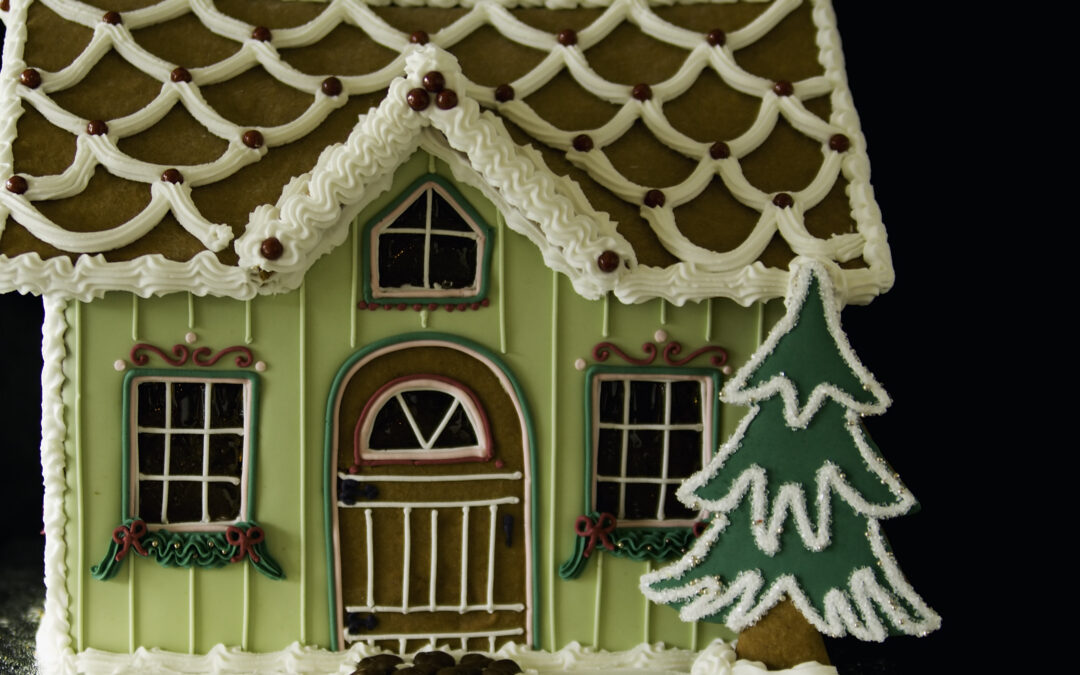How to Make a Grinch Gingerbread House